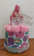 Load image into Gallery viewer, ROSE SOAP GIFT BOX WITH BEAUTIFUL RHINESTONES