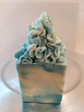 Load image into Gallery viewer, WHITE GARDENIA SOAP BAR